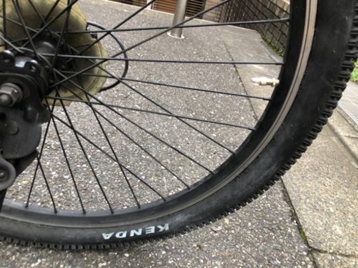 受付終了【取りに来ていただける方限定】クロスバイク　KENDA 26インチ　6段回変速