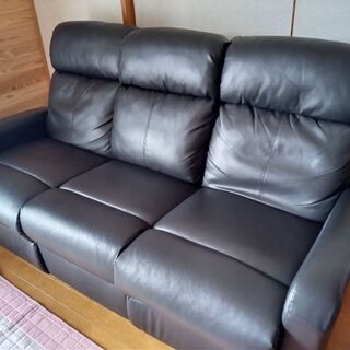 電動リクライニングソファー