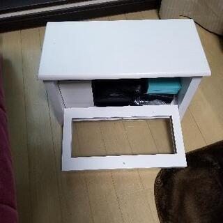 (最終値下げ)収納ショーケース　ガラス扉の画像