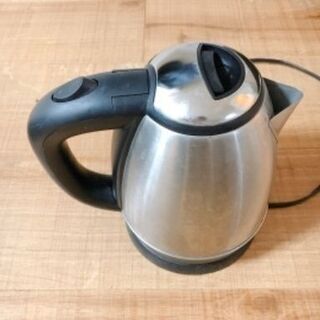 【値下げ商品】電気ケトル