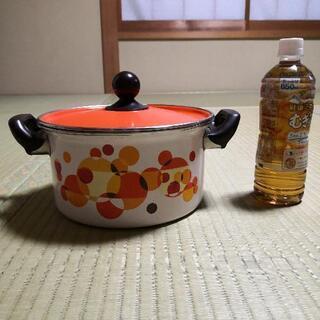 MARUBISHIのホーロー鍋🍲中古品