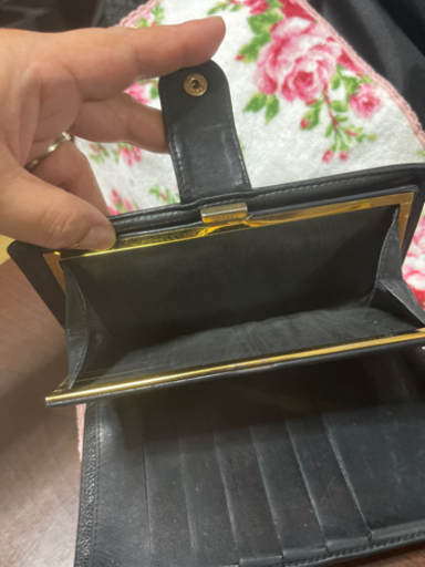 CHANEL キャビアスキンがま口長財布 (9/18限定お値下げ中)