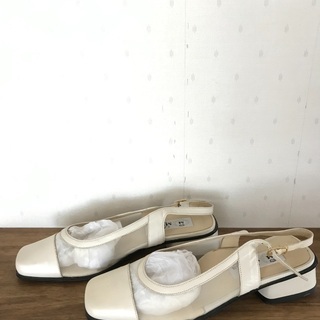 Italy製のパンプス