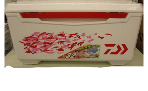 ダイワ　クーラーボックス32L イカトレイ付き
