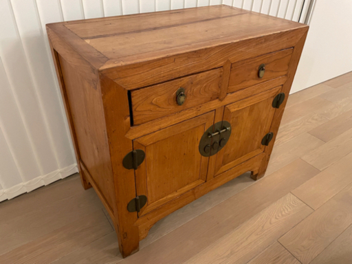 アンティークの中国明式家具（キャビネット）