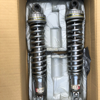cb 750f サスペンション