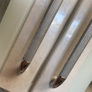 (取引決定)キレイめ食器棚の画像