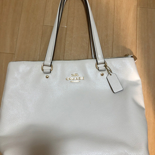 コーチ　トートバッグ白　美品 ⬇️値下げ