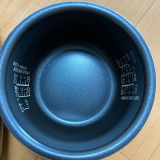 美品　2020年製象印マイコン炊飯ジャー3合の画像