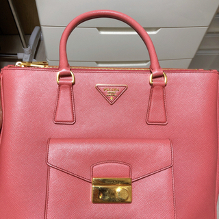PRADA プラダ　サフィアーノ　バッグ