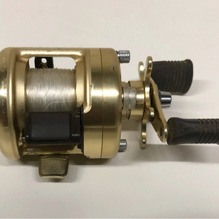 T-6 SHIMANO シマノ CALCUTTA カルカッタ 50XT ベイトリール の画像