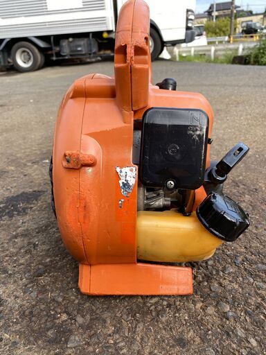 お安くどうぞ 現物確認歓迎 初期不良対応OK 整備済 調子抜群 かけ易い 日立工機 23.9cc エンジンブロワ RB24EAP