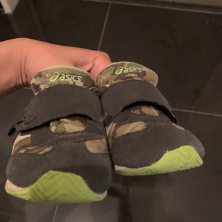 asics 14.5 男の子の画像