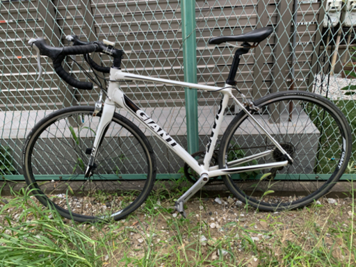 ジャイアント GIANT DEFY3 2012年 サイズM 中古 直接取引限定 世田谷発