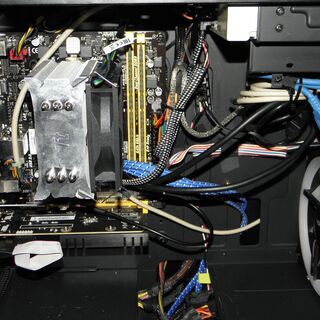 (最終値下げ）ミニタワー・ディスクトップPC　Win10　Core i7 6700　SSD　（9月一杯まで掲載）の画像