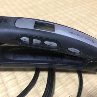 ストレートヘアアイロン (hair straightener)