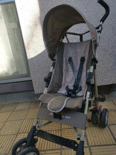 B型ベビーカー　Jeep