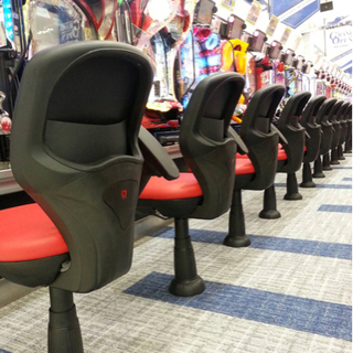 現金即金払い❗️2021年9月19日　23時から　パチンコ店椅子...