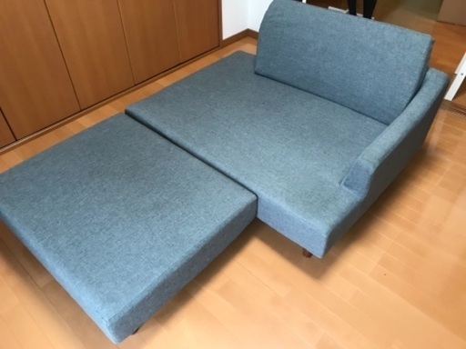 ニトリソファー　オットマン付き