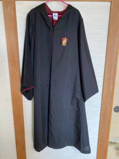 【他サイトにてお取引終了】ハリーポッター　USJ  公式　ローブ　マフラー　杖　グリフィンドール　ネクタイ