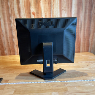 DELL E196FPb 19型液晶モニターの画像