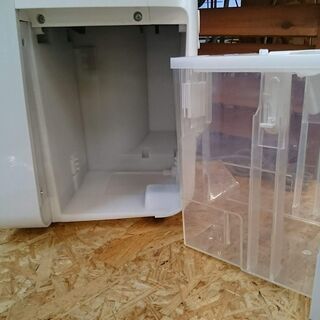 【愛品倶楽部柏店】SHARP 衣類乾燥除湿機 CV-H120【問合わせ番号:138-013085 002】の画像