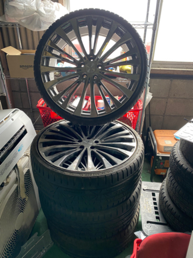 ホイル、タイヤ　ロジャム　バリ溝　245 30 22 4本値下げします