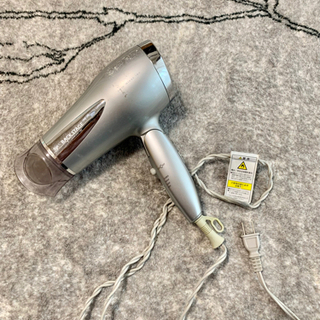 ヘアケア　ドライヤー