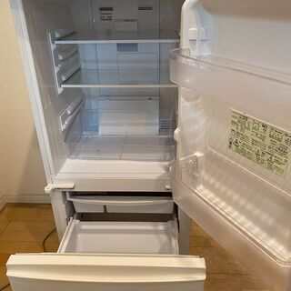 冷蔵庫　シャープ製　2012年（2021/9/16まで掲載）の画像