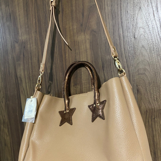 新品バッグ