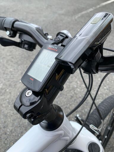 ★来店限定★　▽GIANT　自転車　白　26インチ　説明書等付属あり