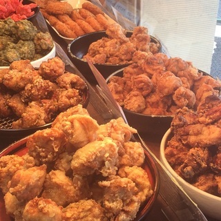 今話題の！！唐揚げ専門店の販売、調理のスタッフ募集の画像