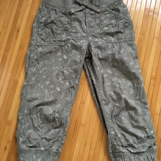 134cm H&M 7分丈パンツ