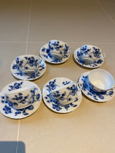 リチャード・ジノリ (Richard Ginori) ローズブルー ティーカップ＆ソーサー 240ml