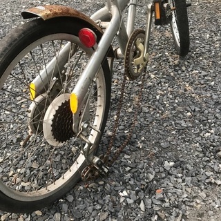自転車2台(折りたたみ&普通) ジャンクの画像