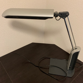卓上電気スタンドの画像