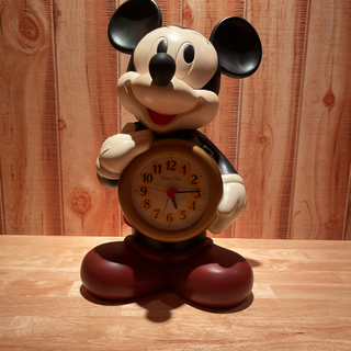ミッキーマウス　ディズニー　時計　アラーム付き！