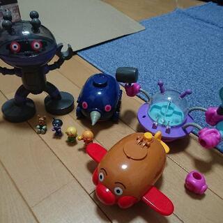 [値下げ！]とびだせ！アンパンマンごうVSだだんだん デラックス...