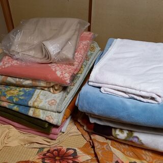 中古毛布（14枚）の画像