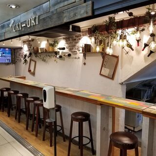 10月4日ランチオープン！オープニングSTAFF大募集！全額日払...