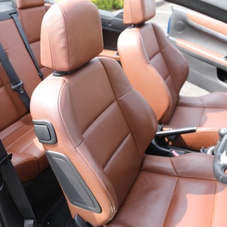 【商談中】5速マニュアル☆307CC オープンカーが気持ちいい季節になりました♪の画像