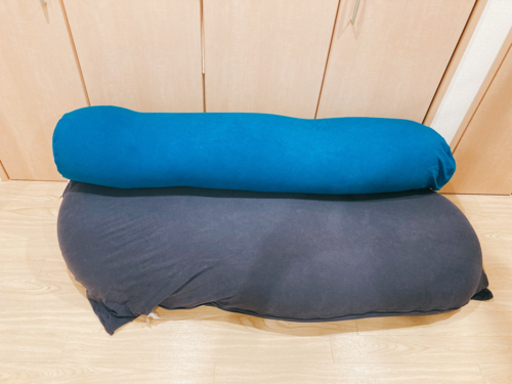 【半額以下】Yogibo Max、Roll Maxセット