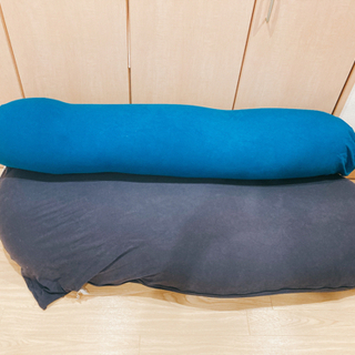 【半額以下】Yogibo Max、Roll Maxセット