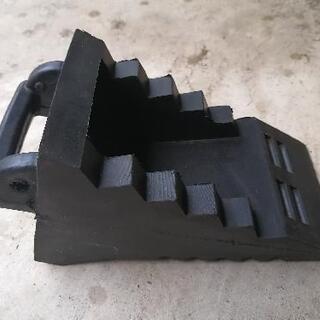 ほぼ新品　アストロ品　車体ストッバー　ゴムの画像