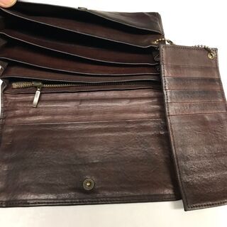 中古の財布の画像