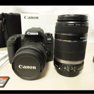 CANON EOS 9000D ダブルレンズセット 一眼レフカメラの画像