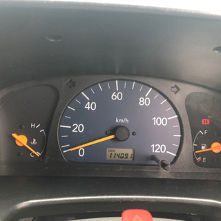 スクラムバン！P4WD車！車検2年付き！エアコンパワーウィンドーついてます！の画像