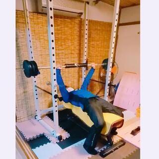 学生向けトレーニングジムの画像