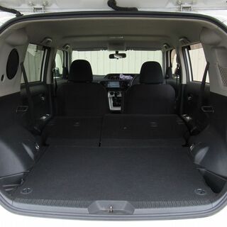 カローラルミオン入庫です♪車内広いです！！！の画像