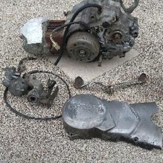 スーパーカブ　エンジン　誰か、買って下さいの画像